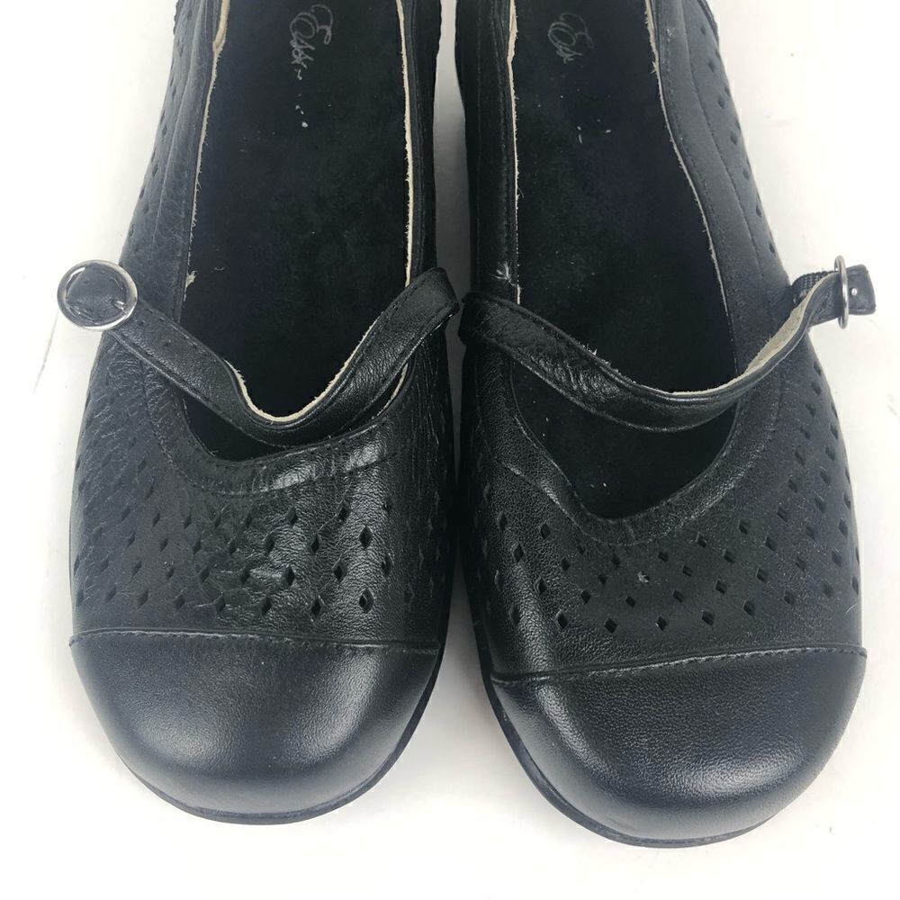 Aetrex Mosaic Mary Janes shoes - Picture 6 of 10